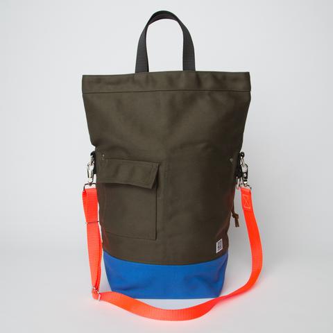 Chester Wallace Totes